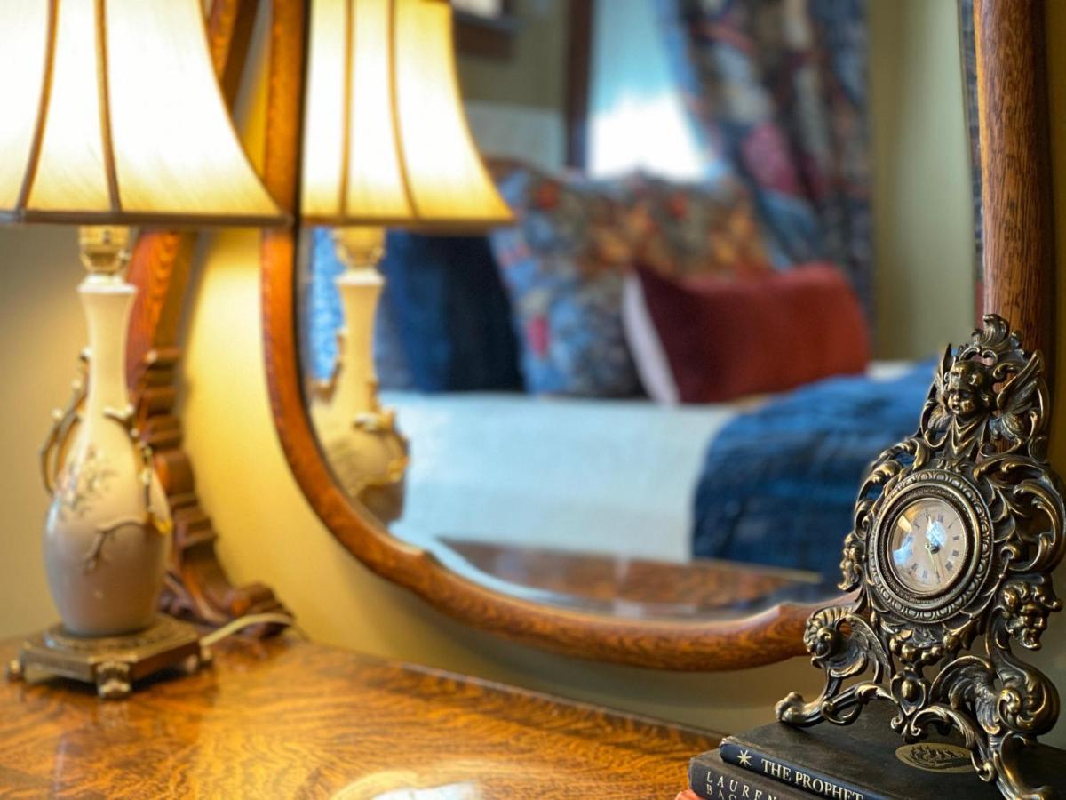 The Edmond An 1887 Arts & Crafts Gem Apartment Saint Joseph Bagian luar foto